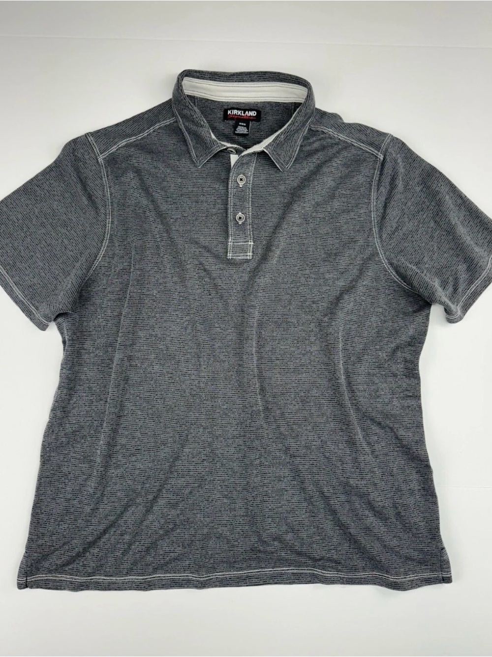 Kirkland Signature Performance Polo Heather Charcoal Short Sleeve sz. Med
